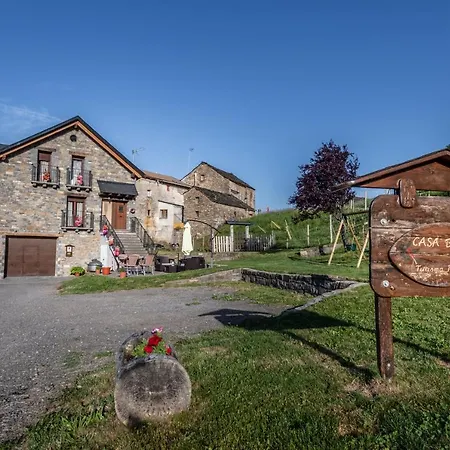 Casa Bergua Летний дом Viu